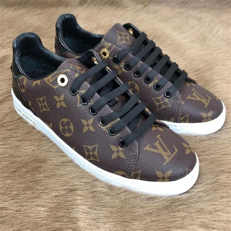 Buy Louis Vuitton Shoes for Women in UAE .